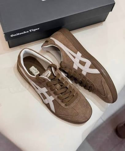 Onitsuka Tiger 深啡色
