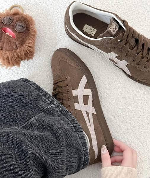 Onitsuka Tiger 深啡色