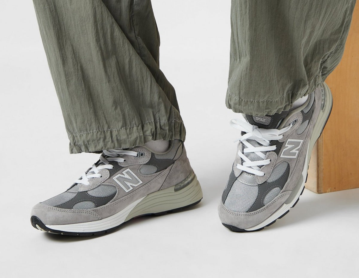 New Balance 992