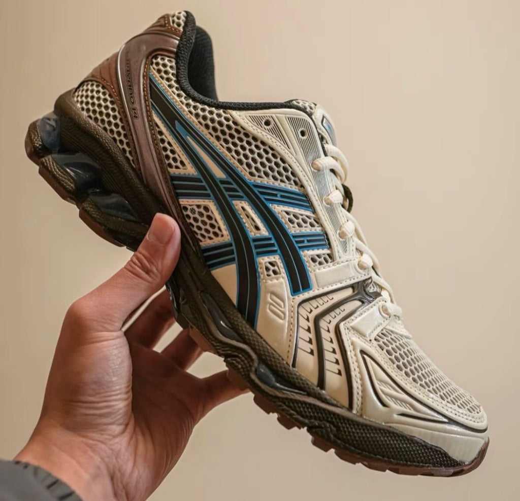 ASICS Gel-Kayano 14